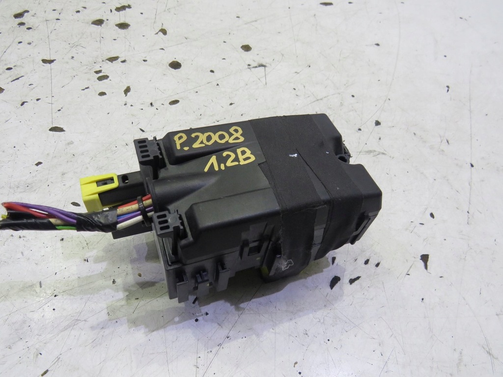 фото №1, Коробка предохранителей peugeot 2008 9666232680