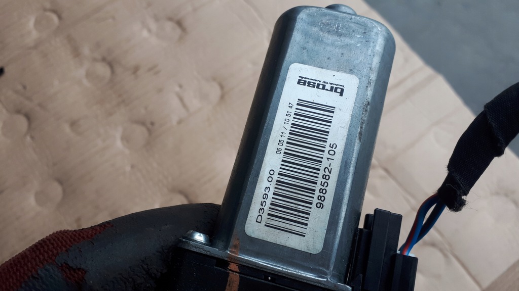 фото №8, A6 c7 моторчик регулировки сиденье левый перед a7