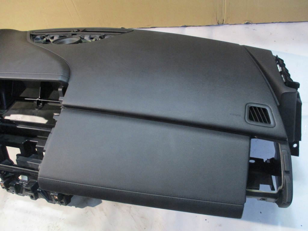 фото №12, Приборная панель приборная консоль kpl jaguar e-pace j9c3-19098-ad