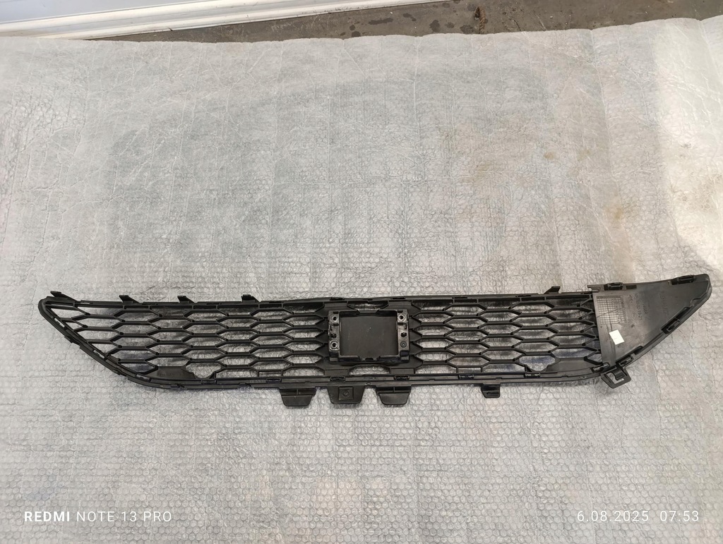 фото №9, Sandero iii 21-24 решітка середня бампера перед радар заглушка bdb стан