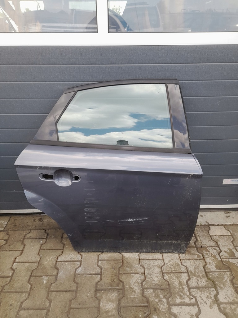 фото №1, Ford mondeo mk4 двері правий задня