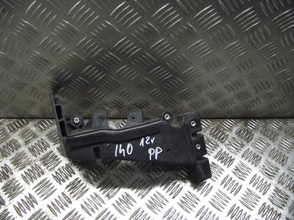 фото №1, Направляющая лампы правый панель фары hyundai i40 12r