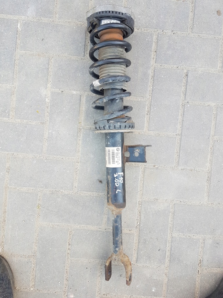 Купить Амортизатор пружина перед левый 6797767 - bmw f10 f11 3.0d rwd