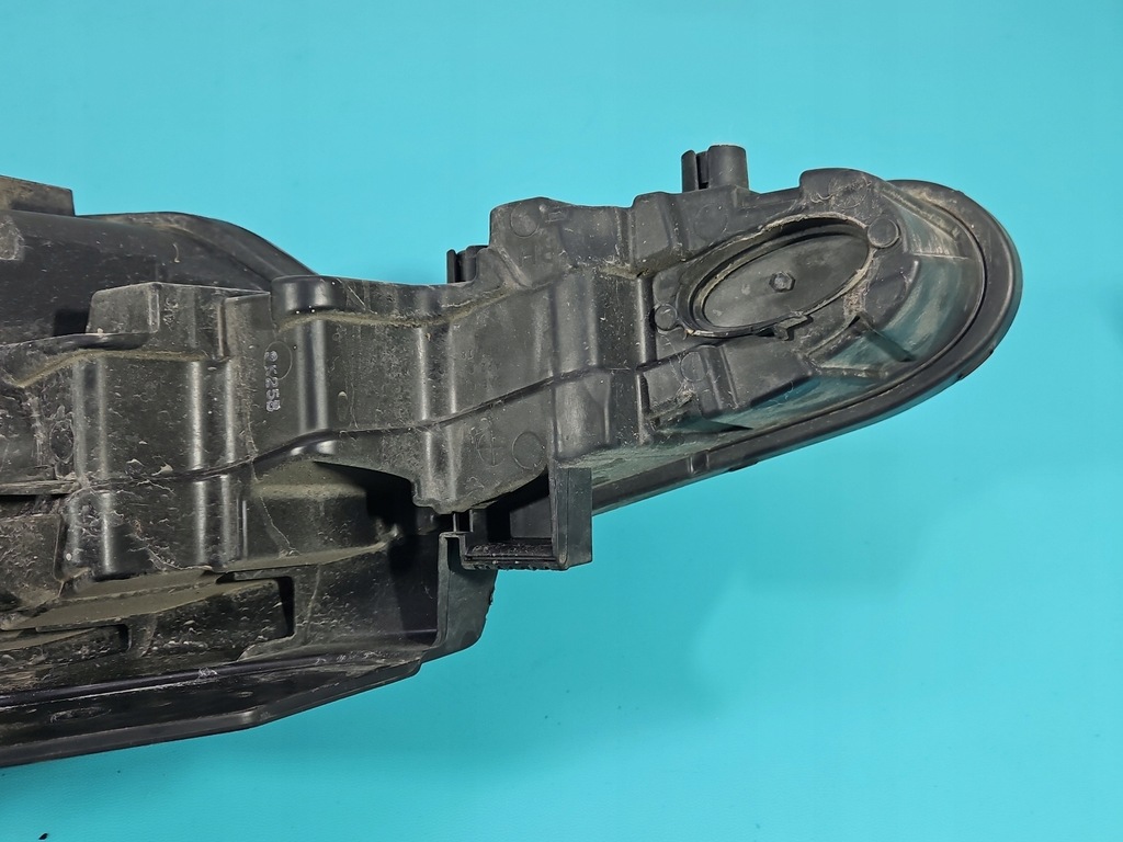 фото №15, Фара правий лампа перед hyundai elantra vi lift 18-20 europa