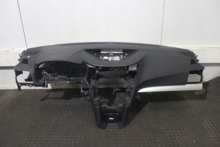 фото №1, Панель приладів приладова subaru legacy v