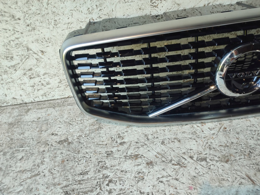 фото №2, Volvo xc60 ii 2 r-design решітка радіатора радіатора решітка радіатора