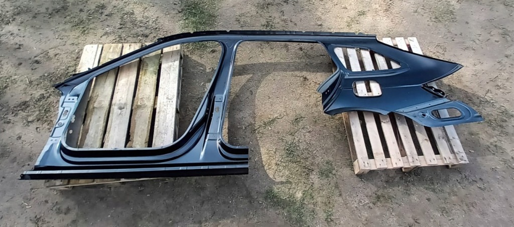 Skoda octavia 4 iv 5e7 крыло  задний правый  передний Доставка