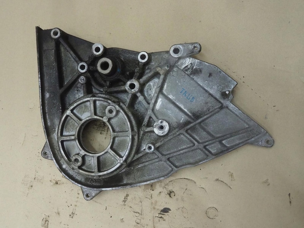 фото №15, Hyundai h1 2.5 td d4bf кронштейн насоса уприскування