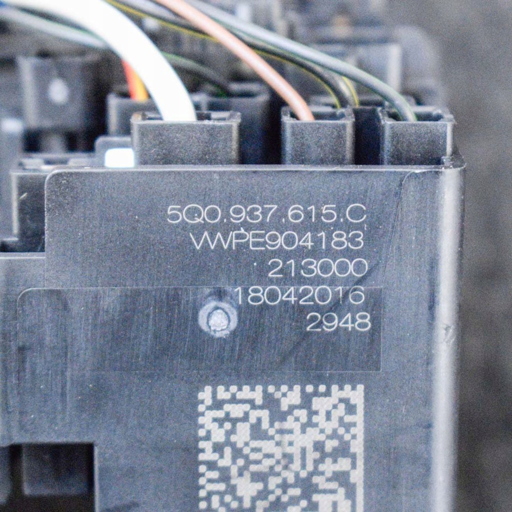 фото №5, Seat leon 5f 2016 коробка предохранителей / комплект