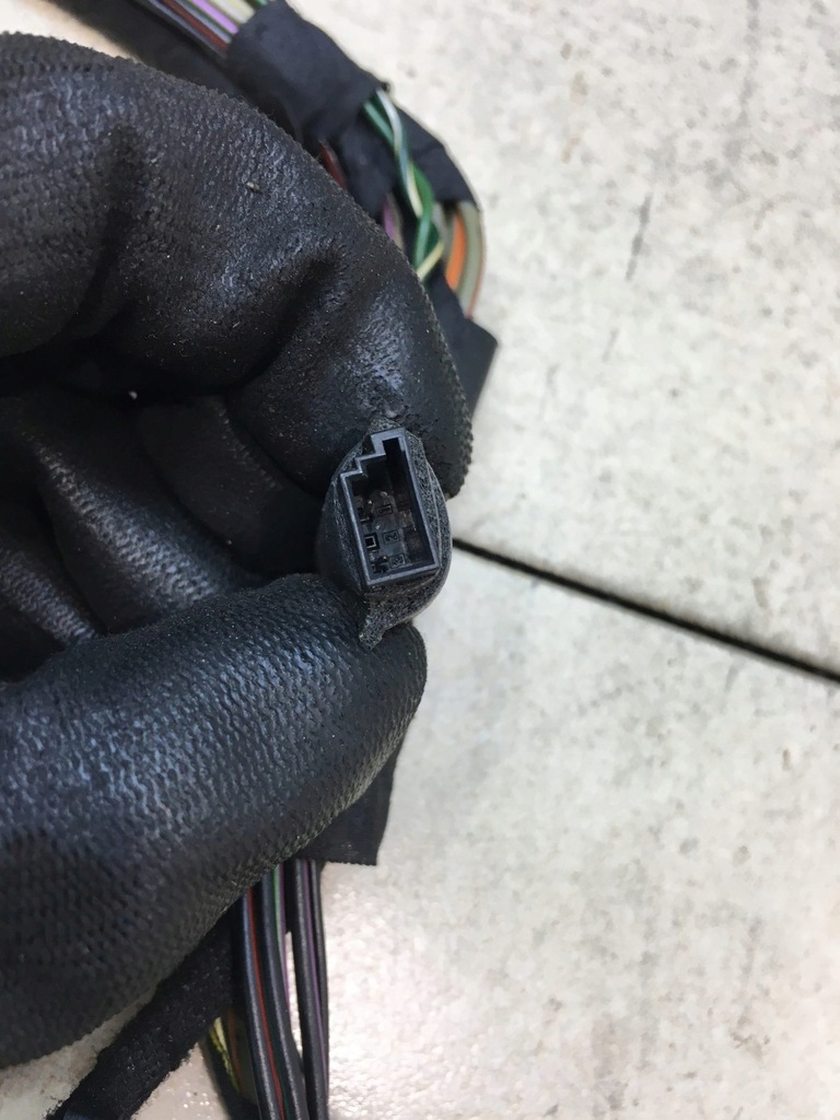 фото №8, Жгут дверь правый задняя discovery iii ymm502631b