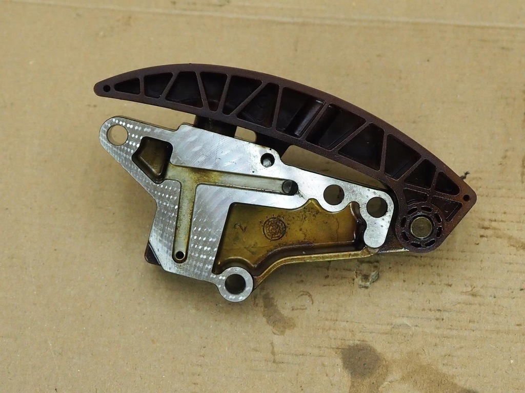 фото №6, Натягувач ланцюга a8 d3 6.0 bht 07d109467g