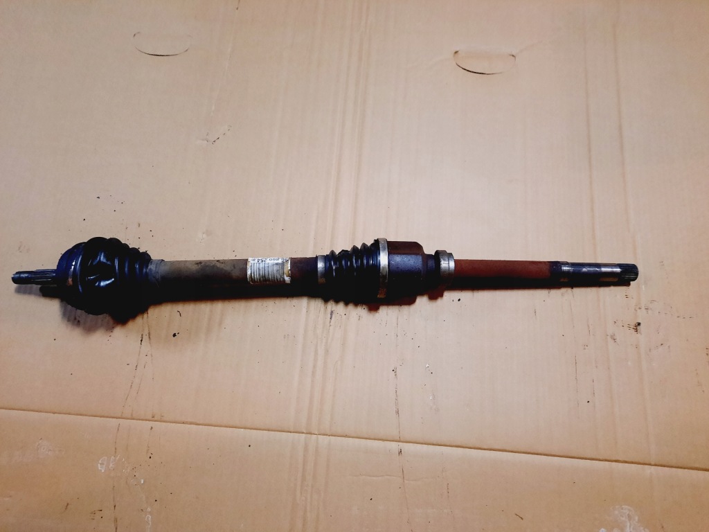 Купити Citroen ds3 1.6 hdi привідний вал правий 9686025480