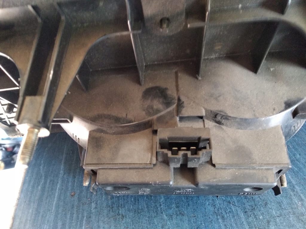 фото №7, Seat toledo 1 права лампа w кришка задня 1l0945094k