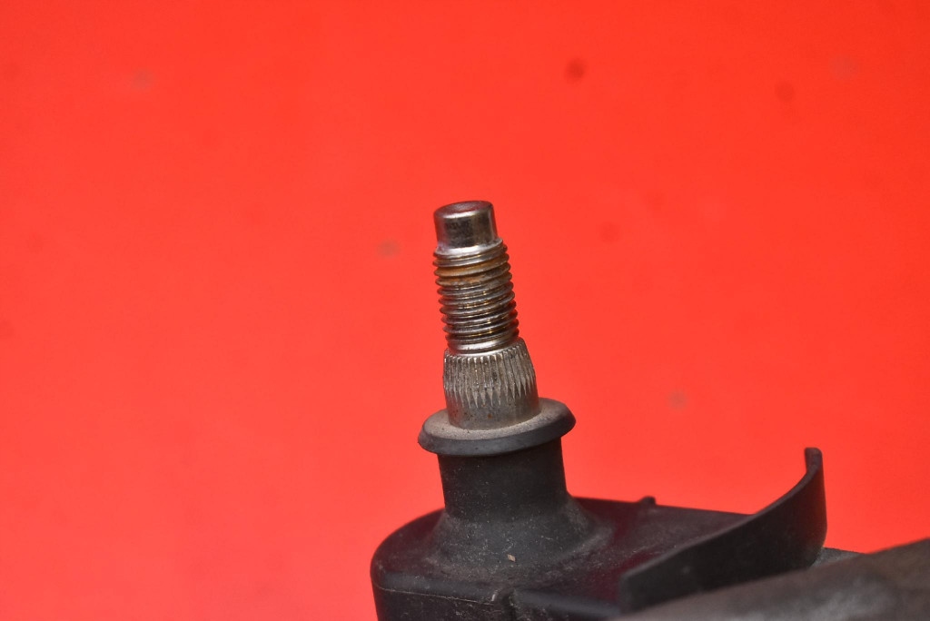 фото №12, Механизм моторчик дворник перед eu 55079158ad grand cherokee 4 iv wk2