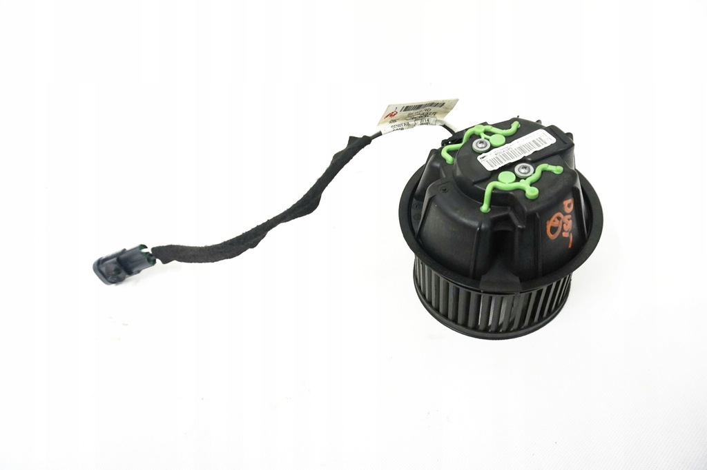 фото №1, Повітродувка вентилятор dacia duster lift 1.6 sce