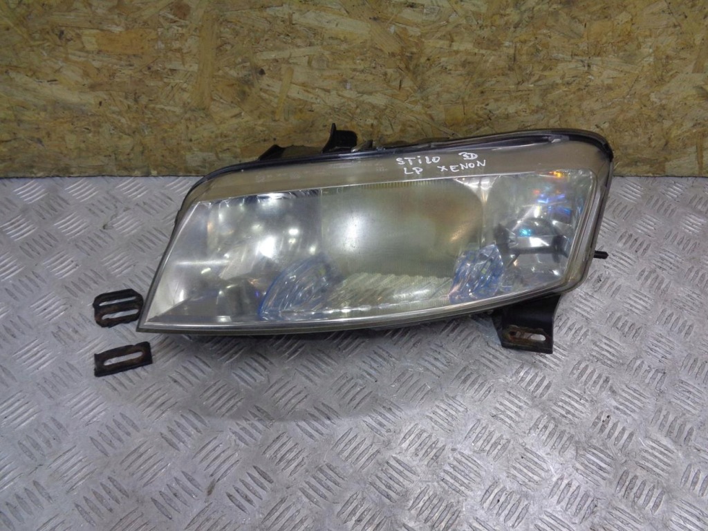 фото №1, Лампа левая перед передняя fiat stilo 3d ксенон eu
