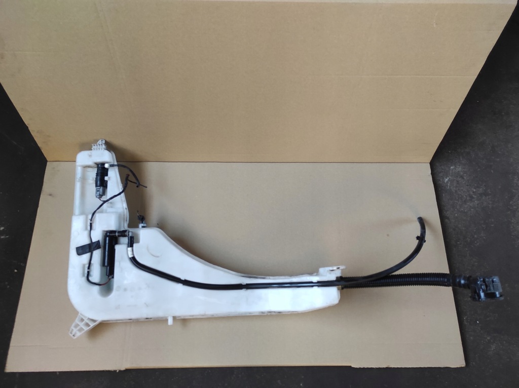 фото №1, Бак омивача bmw z4 f26