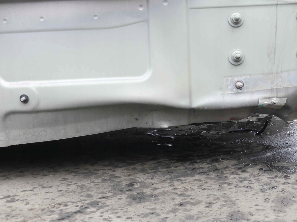 Обшивка кузов шасси tesla model s пол с Разборки