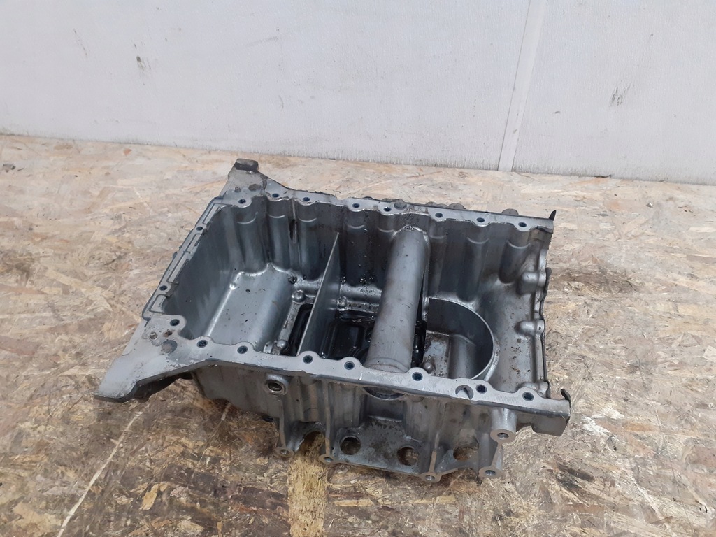 фото №1, Genesis g80 3.8 awd 2015- двигун піддон масляна