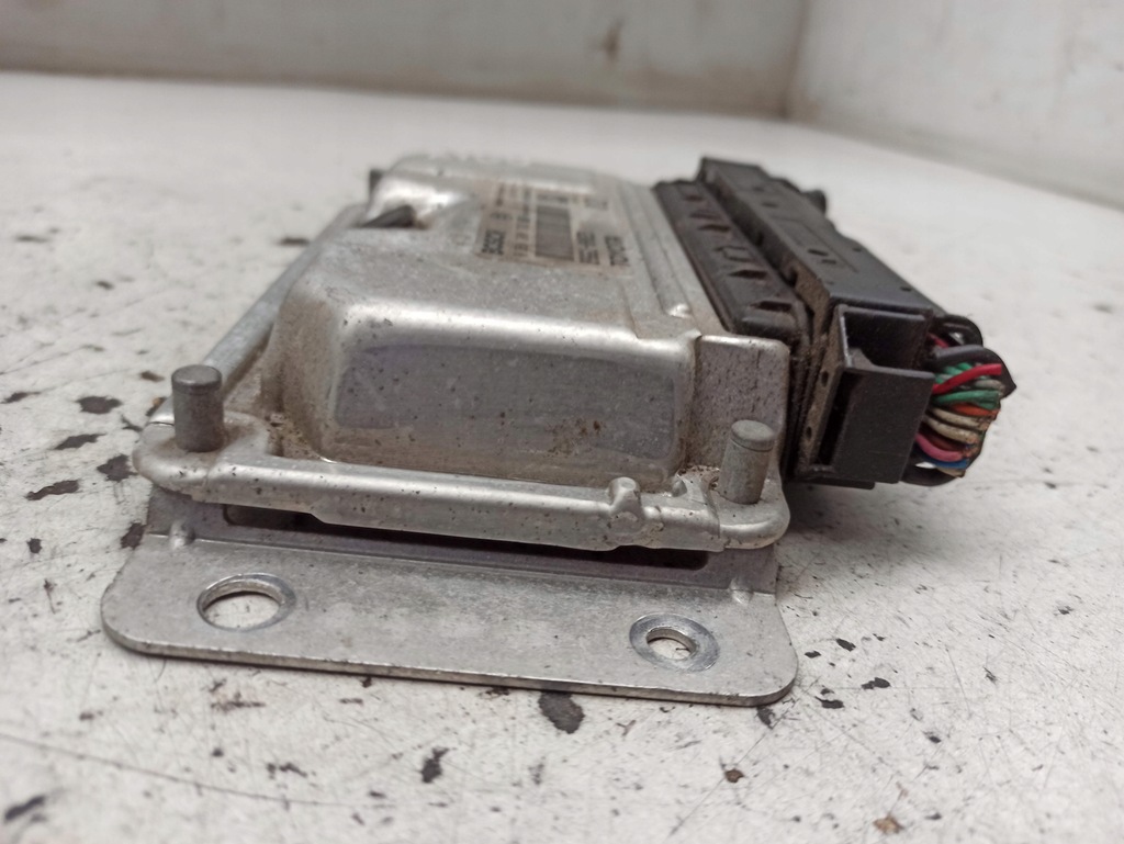 фото №5, Toyota aygo бортовой компьютер блок управления 89661-0h023