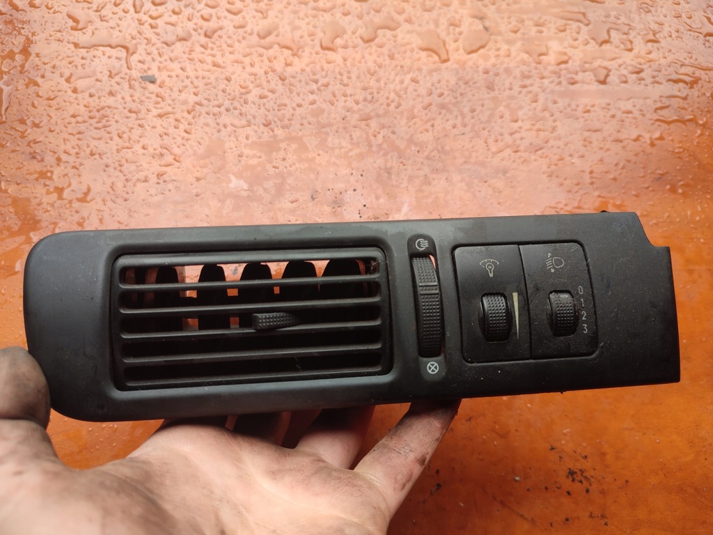 фото №1, Решітка обдув chevrolet tacuma 96263008