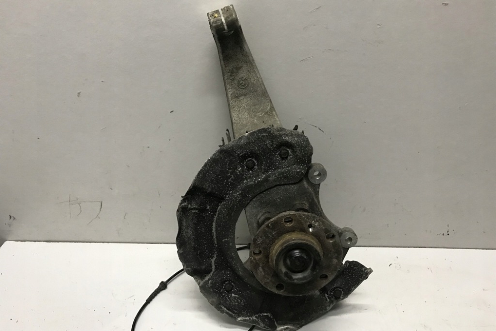 фото №6, Поворотний кулак передня ліва bmw 6 gran coupe f06 6775769 2016