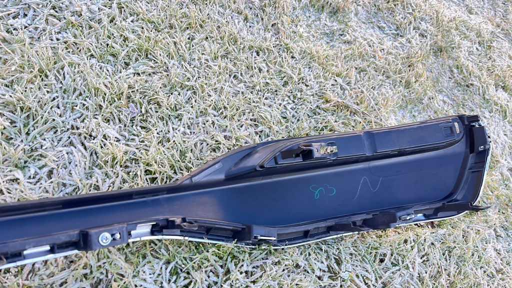 фото №11, Спойлер накладка бампера задня lexus es 52565-33040