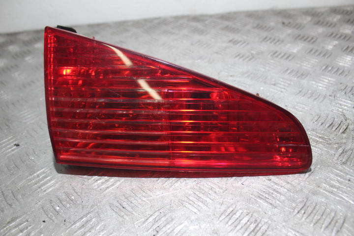 фото №1, Лампа ліва задня w кришка багажника peugeot 607