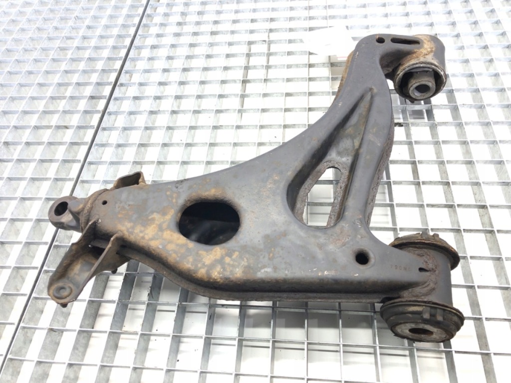 фото №4, Рычаг левый перед mercedes r170 спортивный/купе 96-04