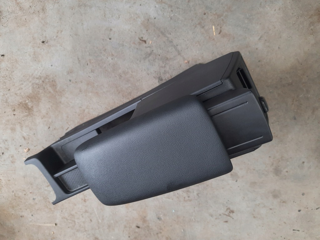 фото №7, Renault captur ii 1.0tce туннель средний подлокотник