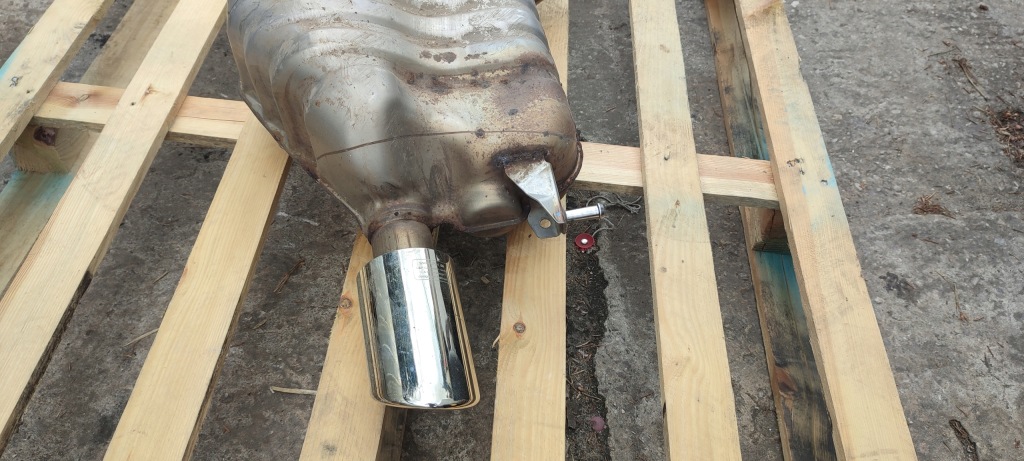 Выхлоп гаситель конечный audi a4 b8 8k0253611ba 8k0120k в Украине