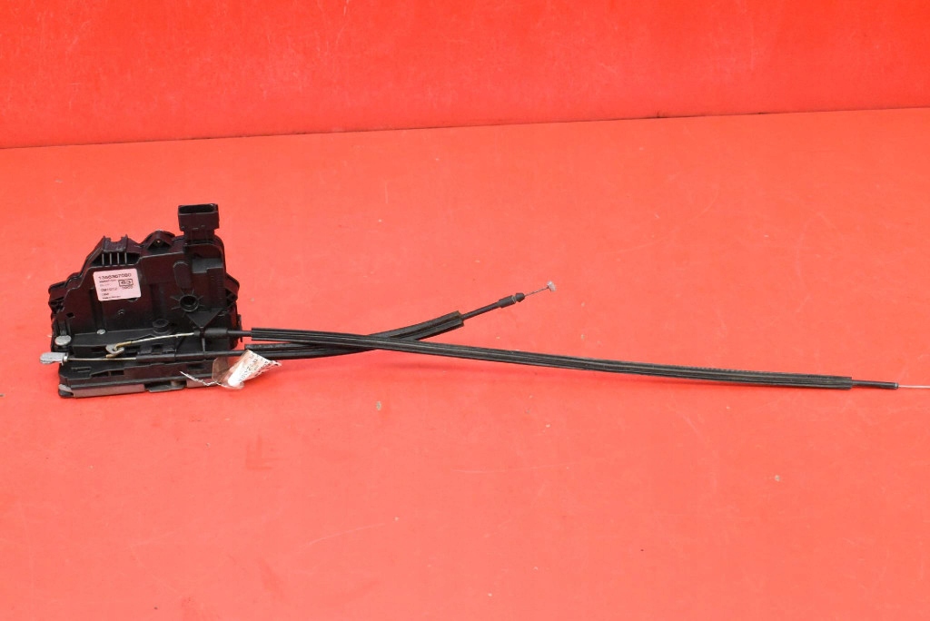 Замок задний lewego створки 1356367080 968847-101 citroen nemo 08-15 с Разборки