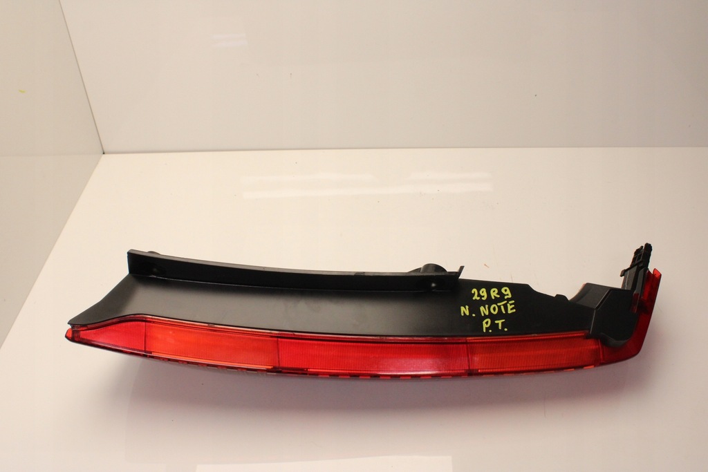 фото №6, Nissan note i e11 лампа права задня правий задня
