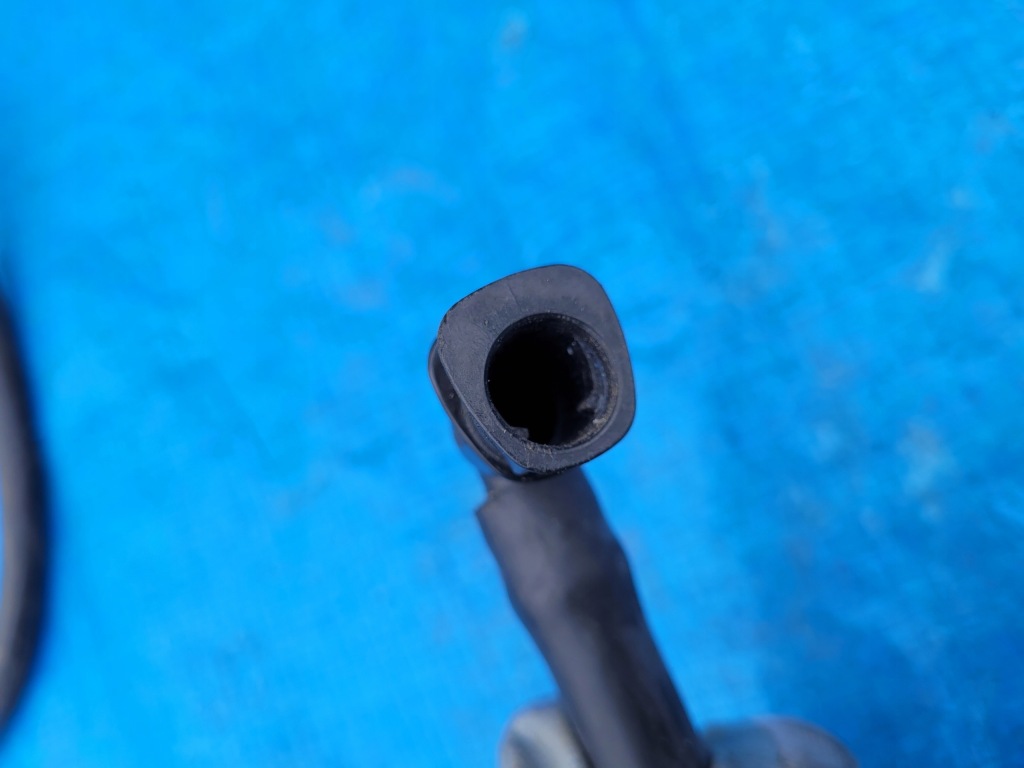 Opel-części | insignia a провода омывателя фары ксенон 22949595 с Разборки