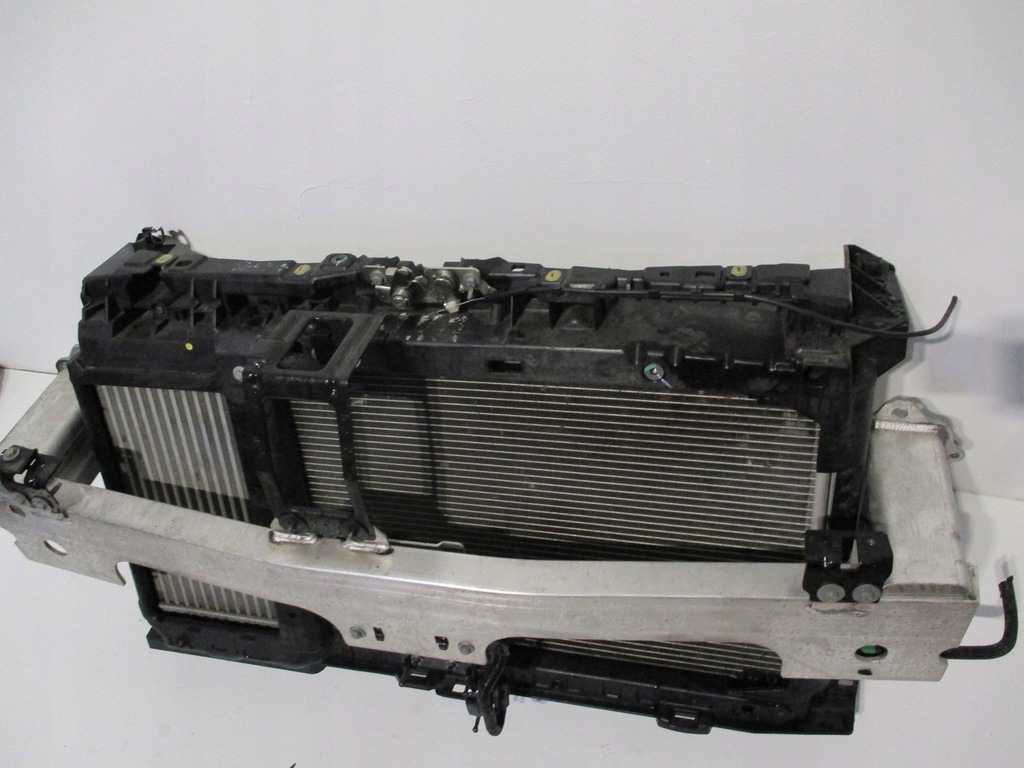 фото №2, Pas передний радиатор citroen c3 ds3 crossback