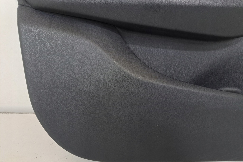 фото №8, Обшивка передніх лівих двері bmw 2 gran tourer f46 7404803 2.0l дизель