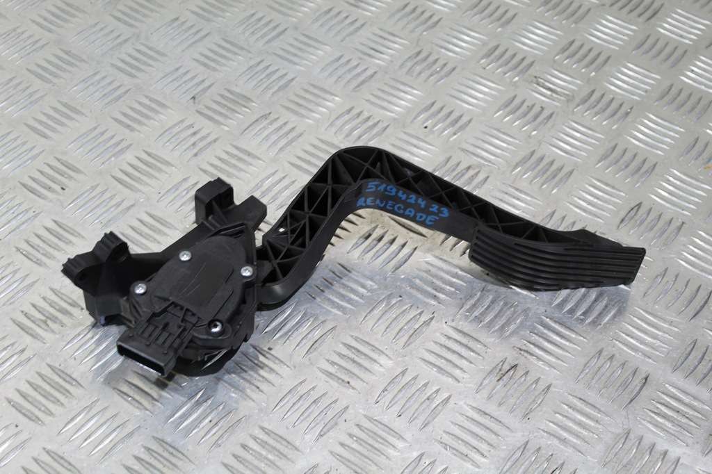 фото №1, Педаль газа jeep renegade 51942423