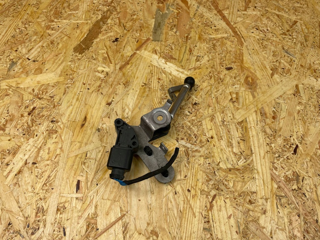 фото №8, Датчик вирівнювання світла лампа перед audi q7 ii 4m touareg 4m0907504