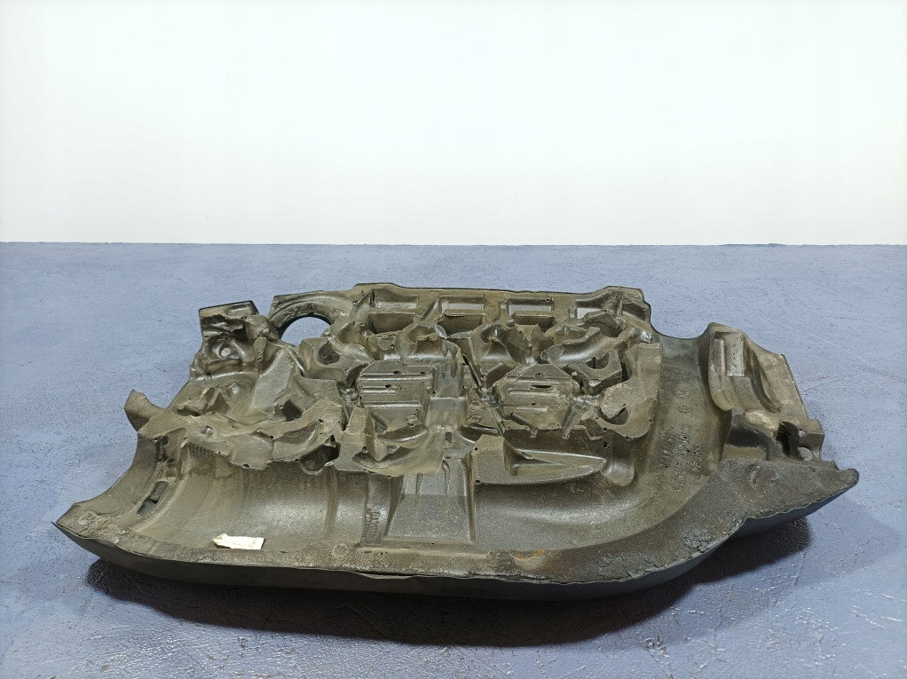 фото №5, Volvo xc60 i lift 2.4 d4 181km захист кришка двигуна 31401261