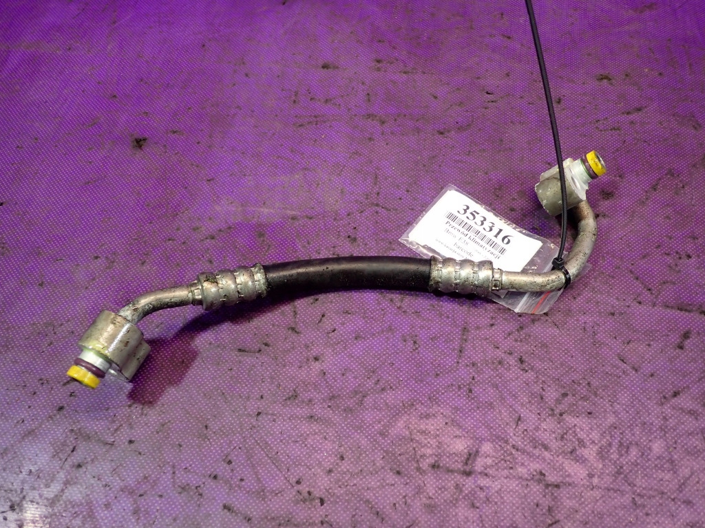 фото №1, Bmw 7 e38 98- 3,0d m57d30 шланг пабтрубок  труба кондиционера
