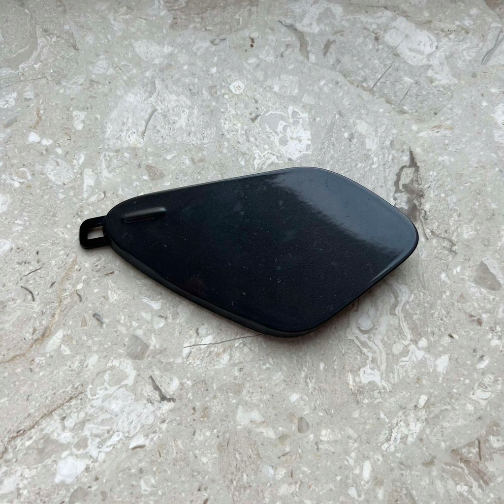 фото №1, Volvo s90 v90 2016- заглушка фаркоп бампер перед 31383227