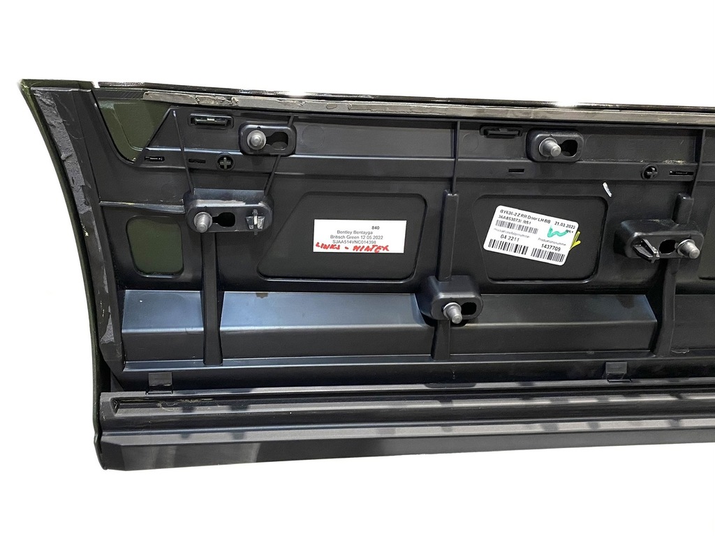 фото №5, Bentley bentayga молдинг drzwil 36a853073 36a853253