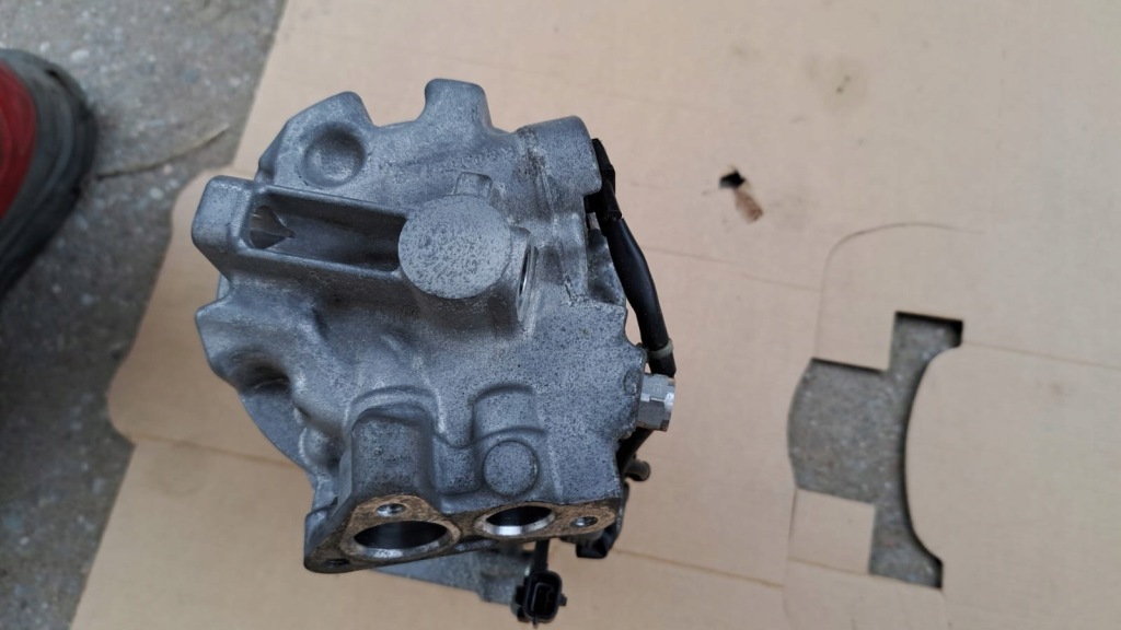 фото №3, Компрессор кондиционера renault espace v 1.8