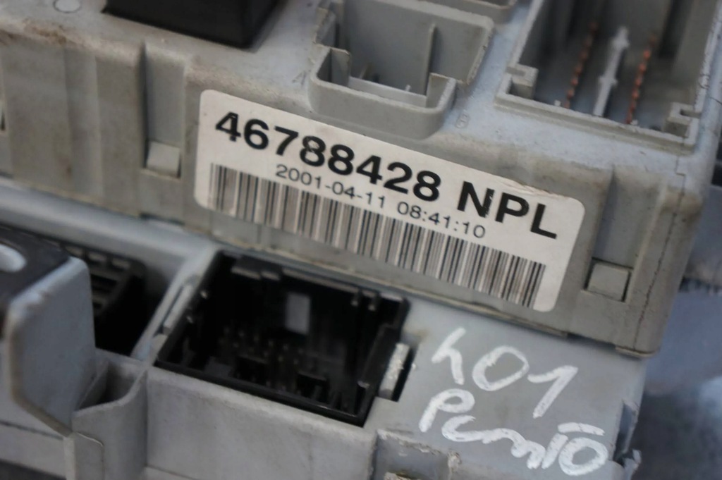 фото №13, Коробка запобіжників 46788428 fiat punto ii