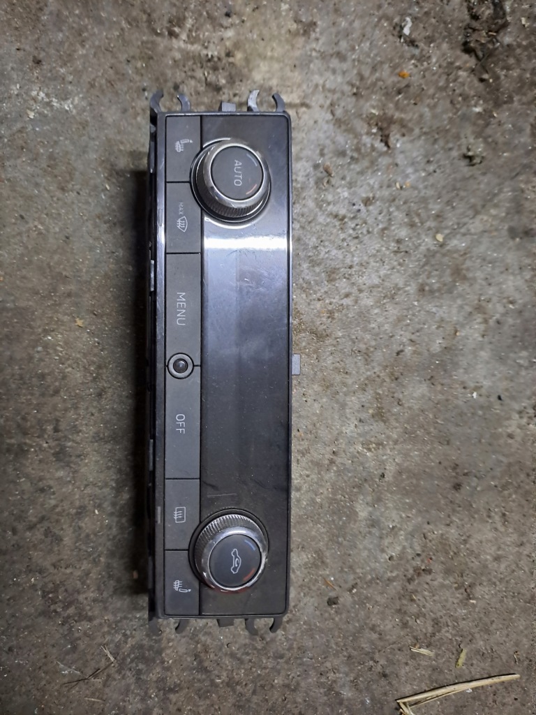 фото №1, Nb116 skoda scala панель кондиционера 654907044c