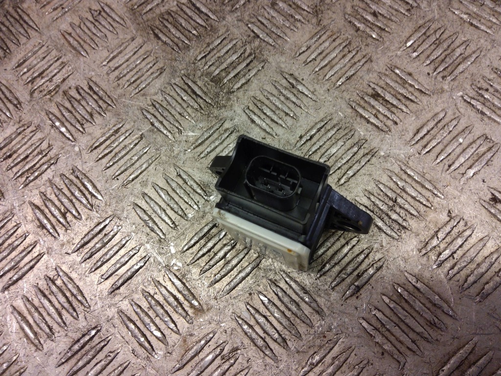 Датчик ускорения esp smart fortwo ii a4515420718 в Украине