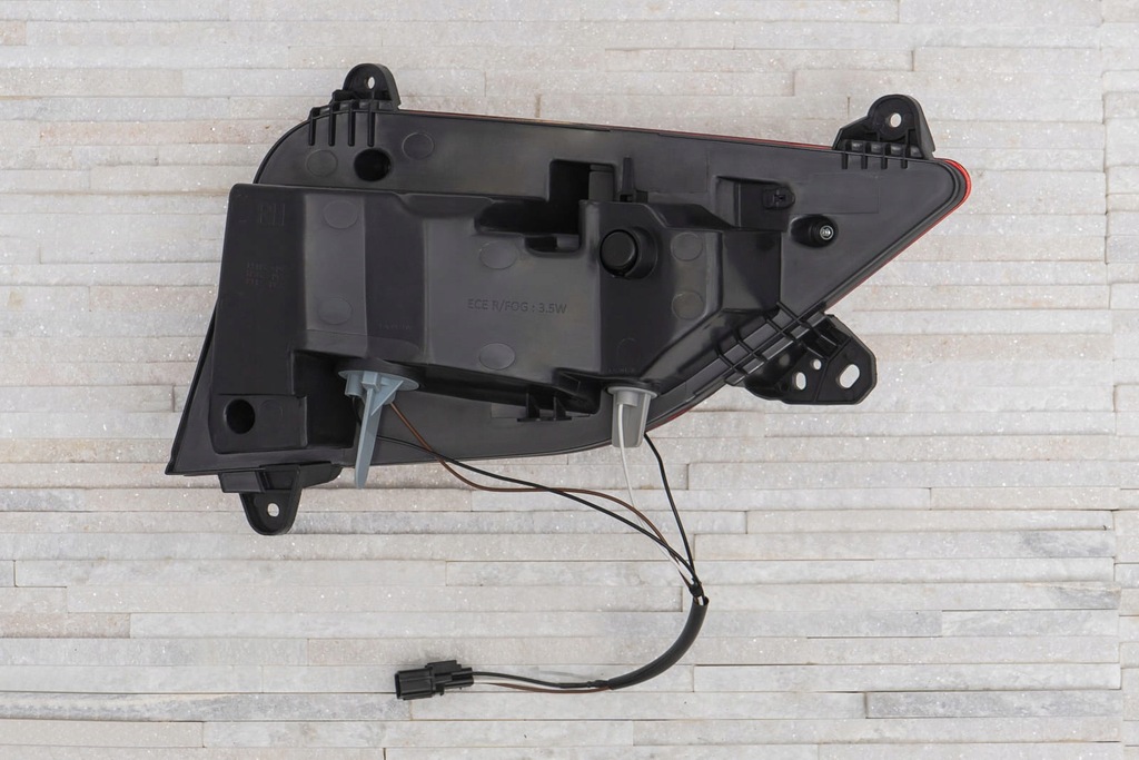 фото №10, Лампа w бампер задняя hyundai santa fe iv tm 2018-20