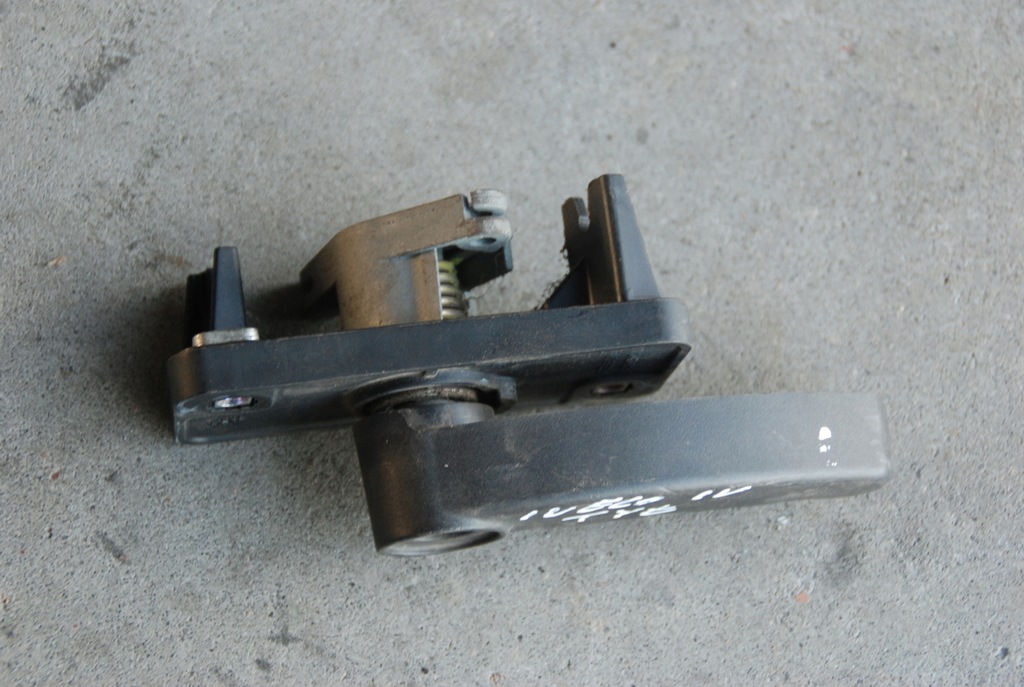 фото №3, Iveco daily vi 14- ручка внутренняя дверь задняя оригинал