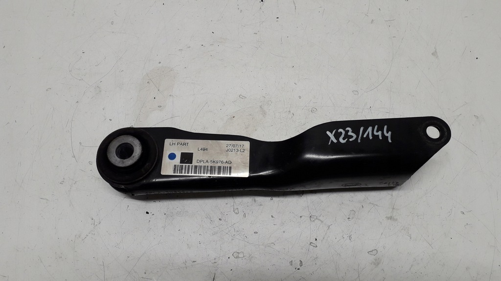 фото №1, Range rover sport l494 рычаг левый задняя