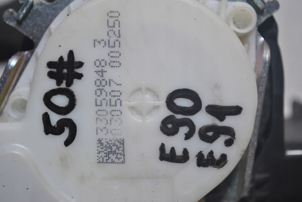 фото №5, Pas безопасности bmw e90 e91 левый перед 33059848